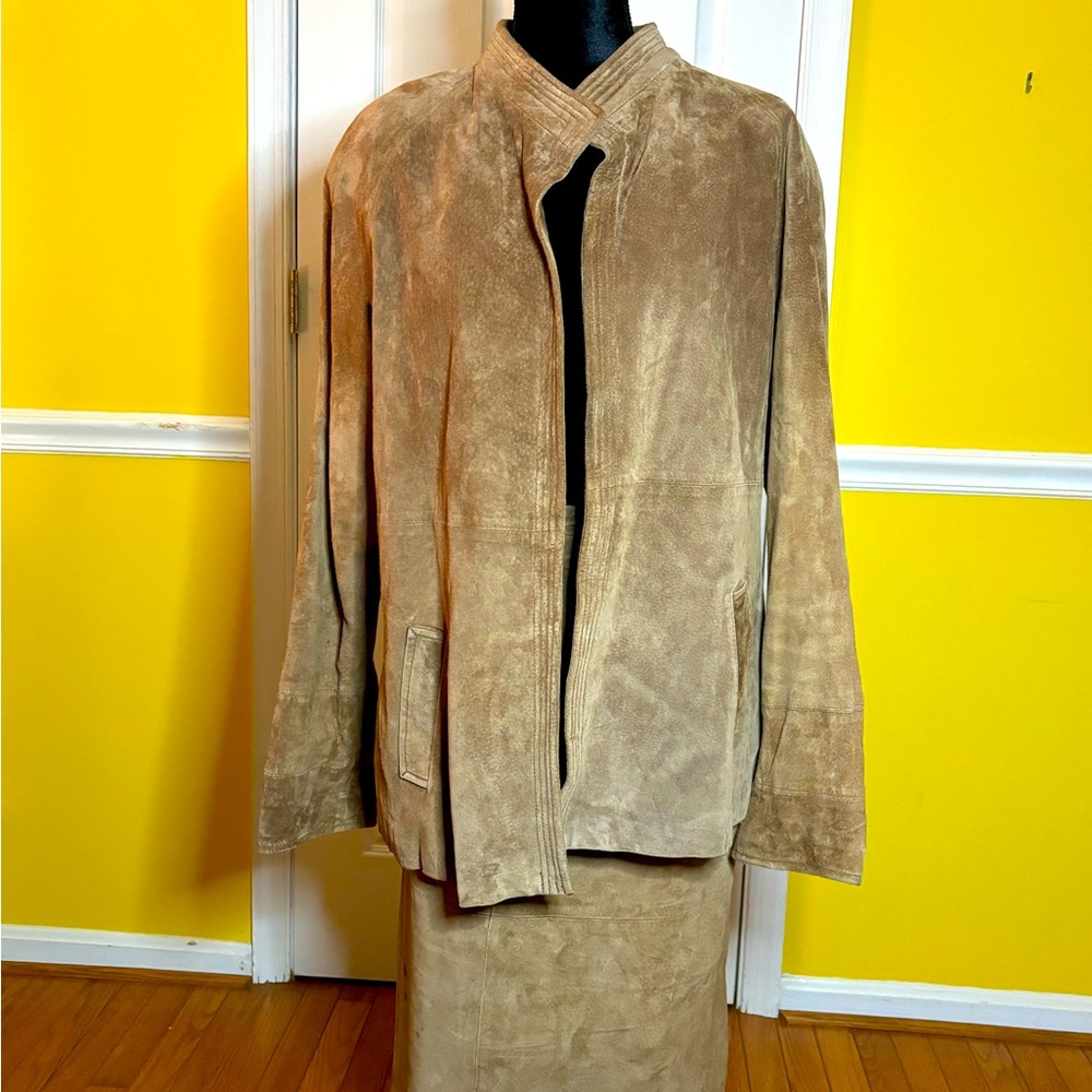 Georgetown leather suede suit with jacket in large and skirt in size 15-16.